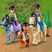 LEGO Friends paardrijdbasis in het bos 41683 